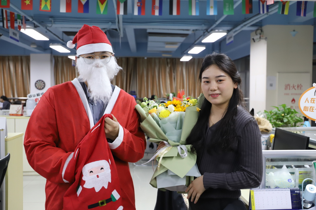 a52143363ab84b21f4fdc6bd6c7ce2ff